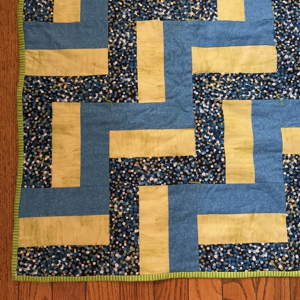 Reversible Rail Fence/Split Rail Fence Pattern & A Cross Pattern Quilt-42
